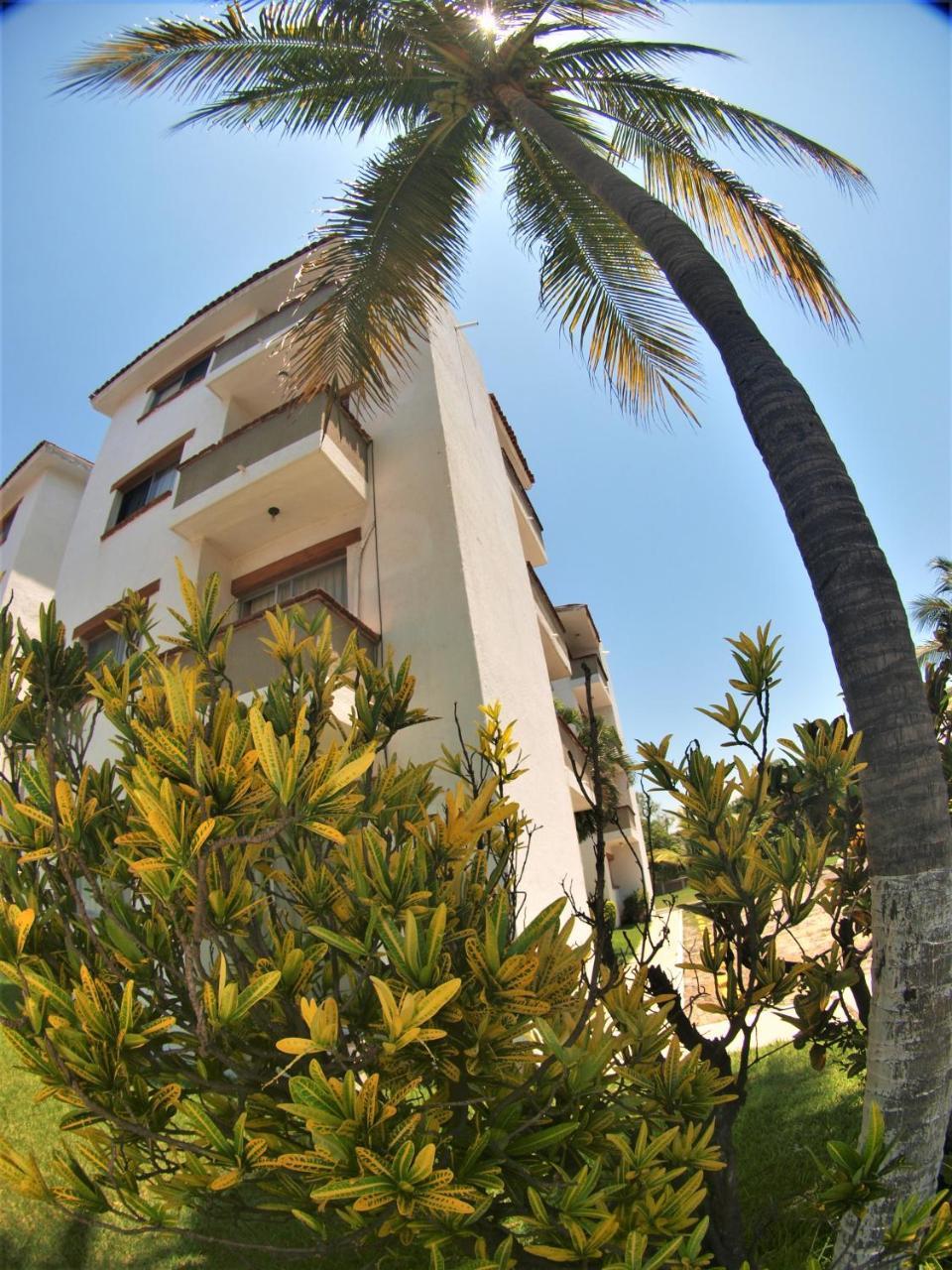 Suites Las Palmas Hotel Y Villas Мансанильо Экстерьер фото